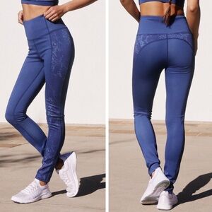 Daily Practice by Anthropologie Sofia High Rise Leggings In Navy / Marine